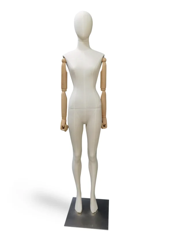 xintu-fabric-full-body-female-styled-13.webp 白色塗裝女性全身模特兒
