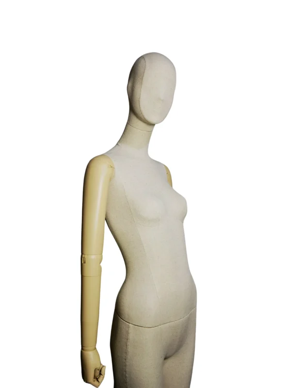xintu-linen-full-body-female-painted-arms-04-detail.webp Linen Female Full-Body Mannequin with Painted Arms, close-up detail