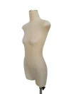 xintu-linen-handless-half-body-female-metal-base-02-side.webp Mannequin femme en lin, demi-corps, sans mains, vue latérale