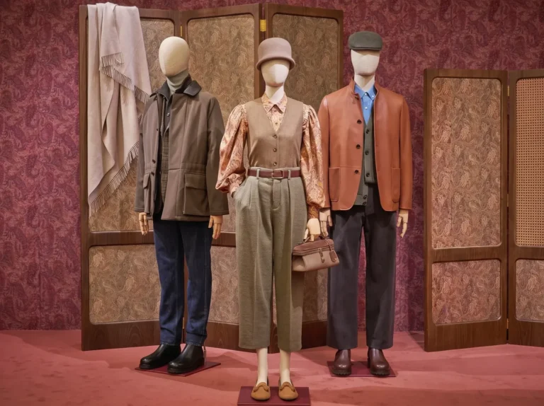 Custom fabric-covered mannequins for a luxury menswear display – XINTU case study