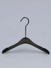 jy08-385x23-womens-hanger-03.webp Rounded-Shoulder Acrylic Hanger for Women