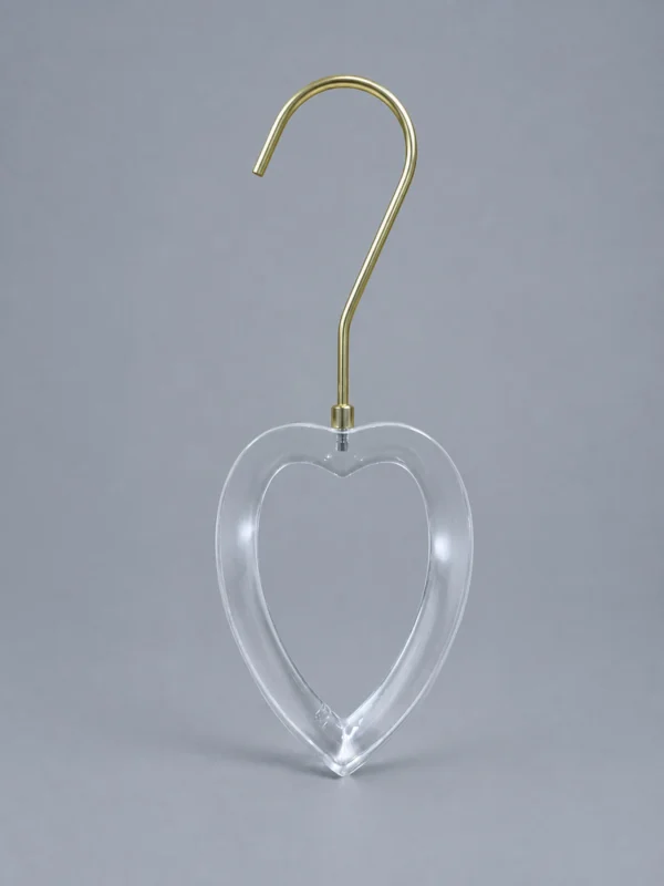 jy34-160x115-heart-scarf-ring-01.webp Heart-Shaped Acrylic Scarf Ring