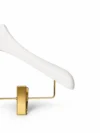 xintu-matte-white-beech-womens-hanger-clips-04-v3.webp Appendiabiti da donna a spalla larga in faggio bianco opaco con clip