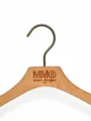 xintu-natural-haya-percha-para-mujer-01-v3.webp Percha de haya natural sin pintar para mujer
