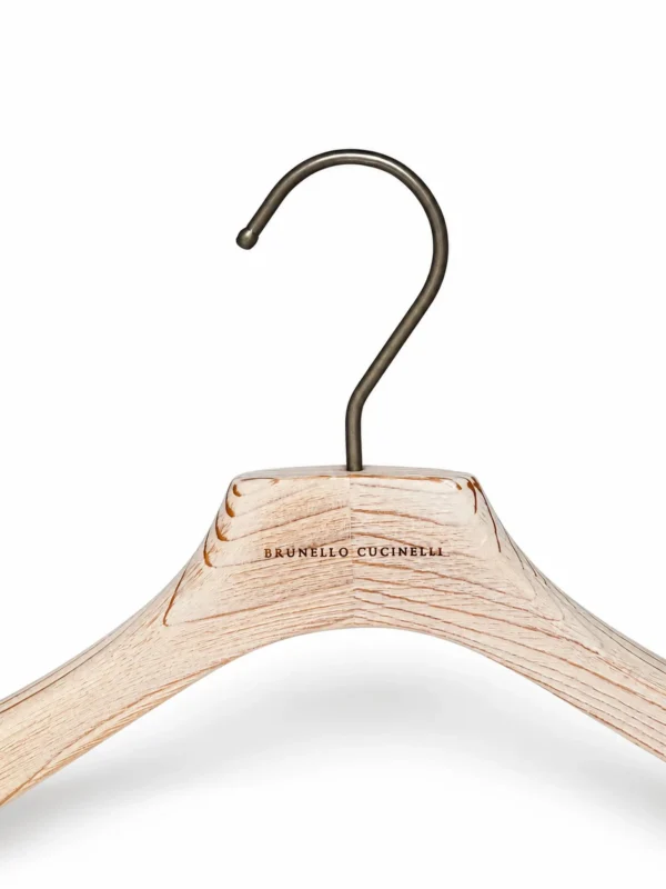 xintu-whitewashed-pine-vintage-womens-hanger-03-v3.webp Whitewashed Pine Vintage Women’s Hanger, Brushed Finish